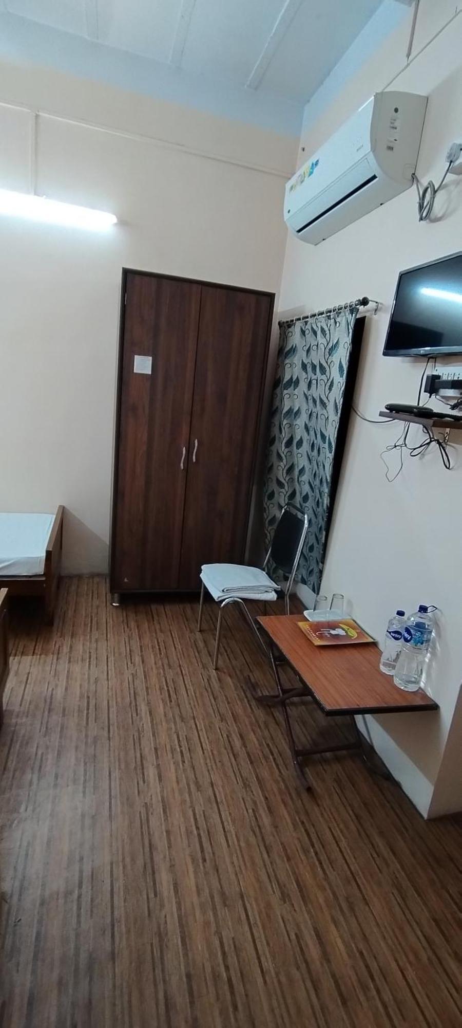 Shaw Guest House Calcutta Extérieur photo