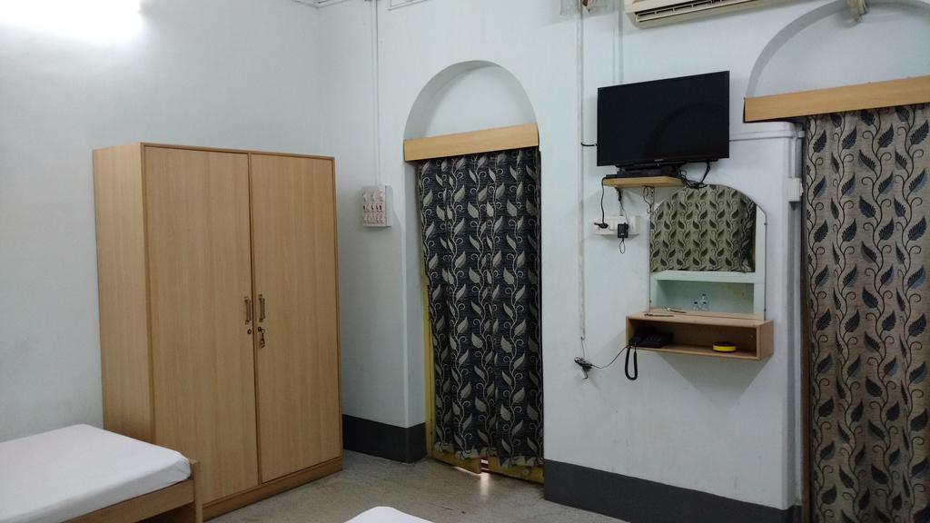 Shaw Guest House Calcutta Extérieur photo